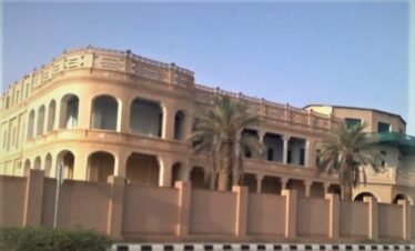 Al Kharj Museum, Palace and Tomb Day Tour from Riyadh